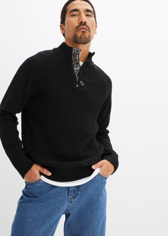 Stehkragen-Pullover mit recycelter Baumwolle