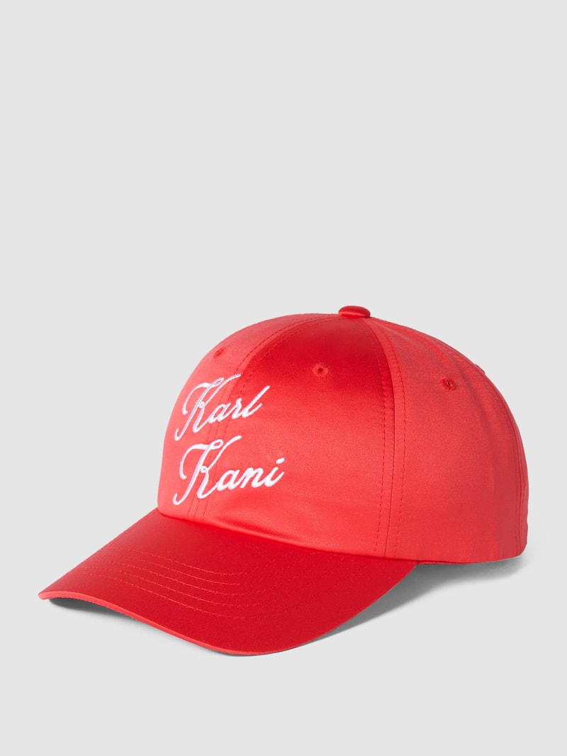 Cap mit Label-Stitching in rot