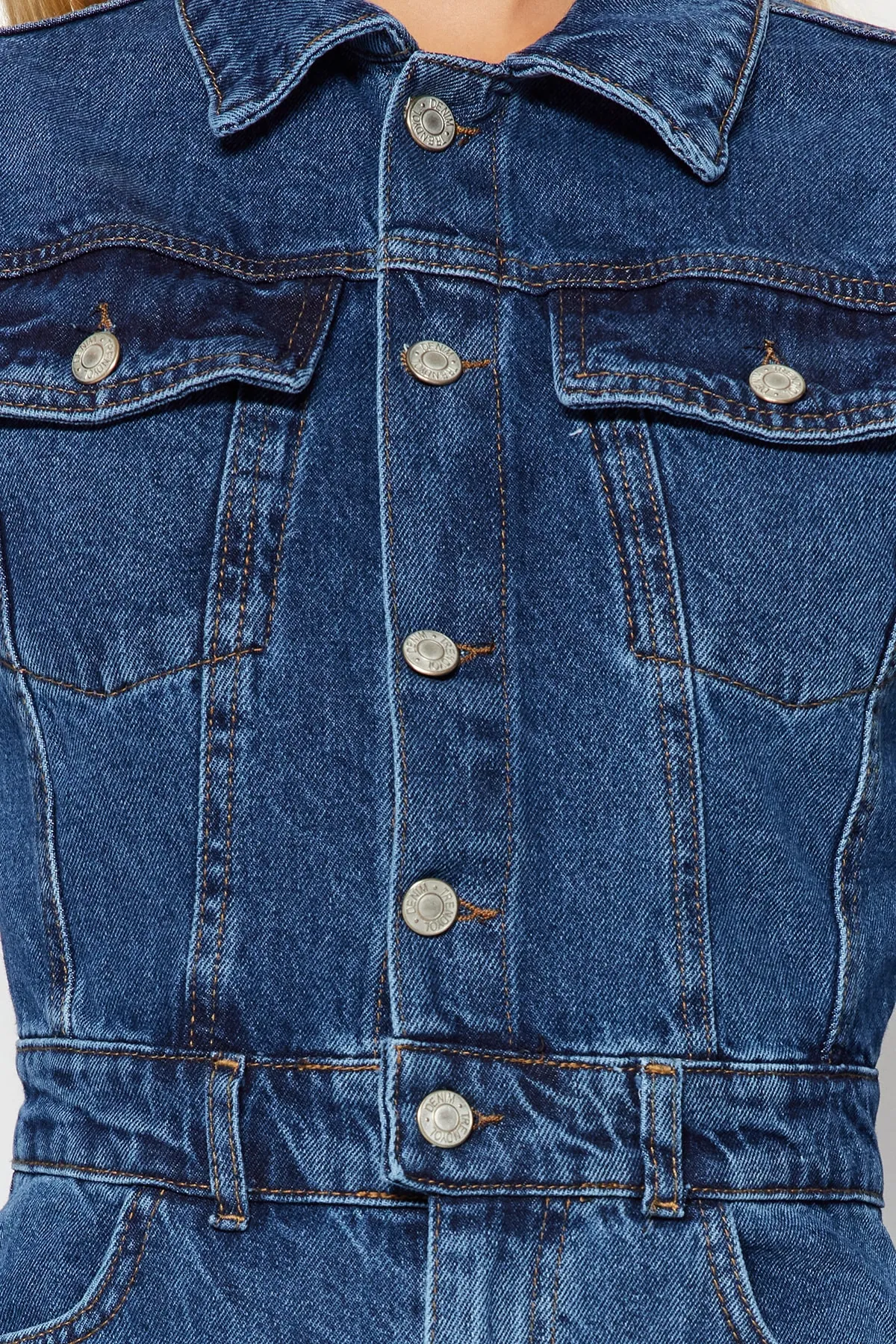 Trendyol Collection  Jeans-Overall mit Indigo-Nähten in limitierter Auflage TWOAW22TU0040