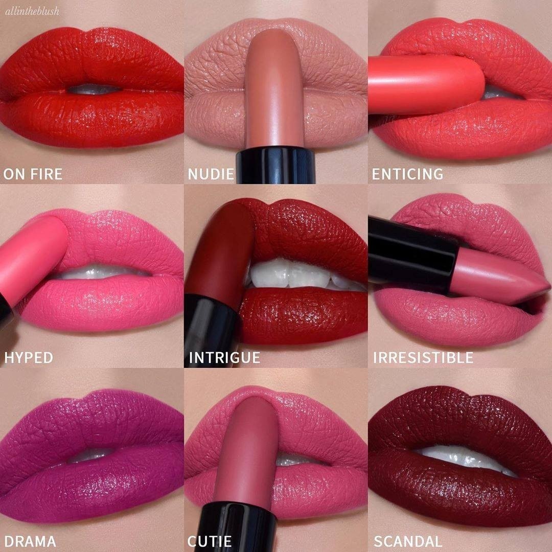 Lápiz labial hidratante de larga duración LA Girl