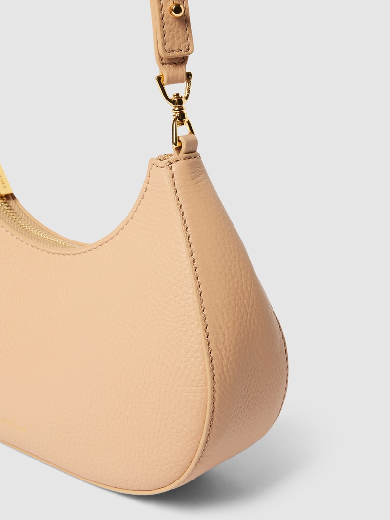 Umhängetasche mit Label-Print Modell 'CARRIE' in beige