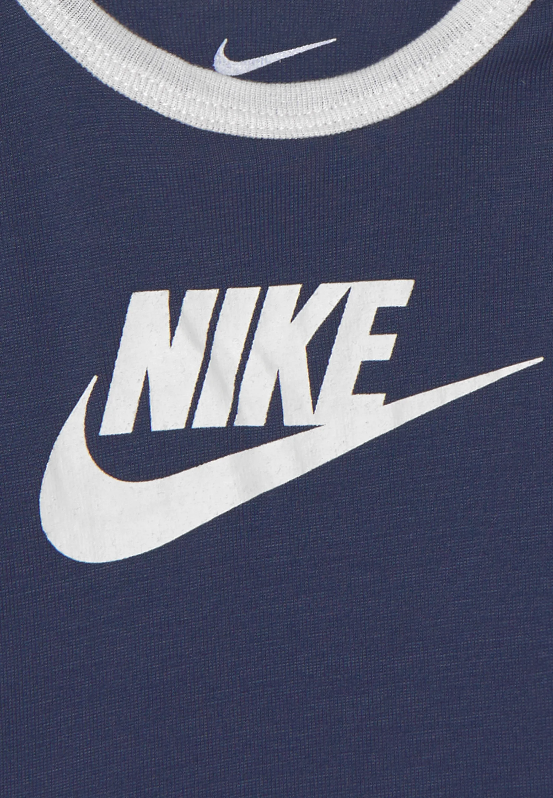 Nike Sportswear NIKE BABY SET DE REGALO DE 3 PIEZAS BODY BOOTIES & BEANIE UNISEX - Gorra