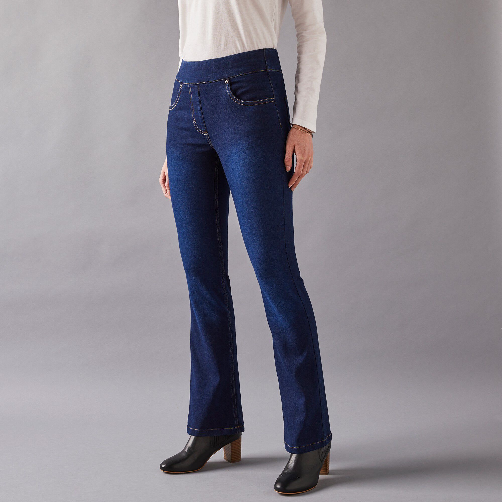 Jean bootcut ultra confort, maille effet denim, petite stature