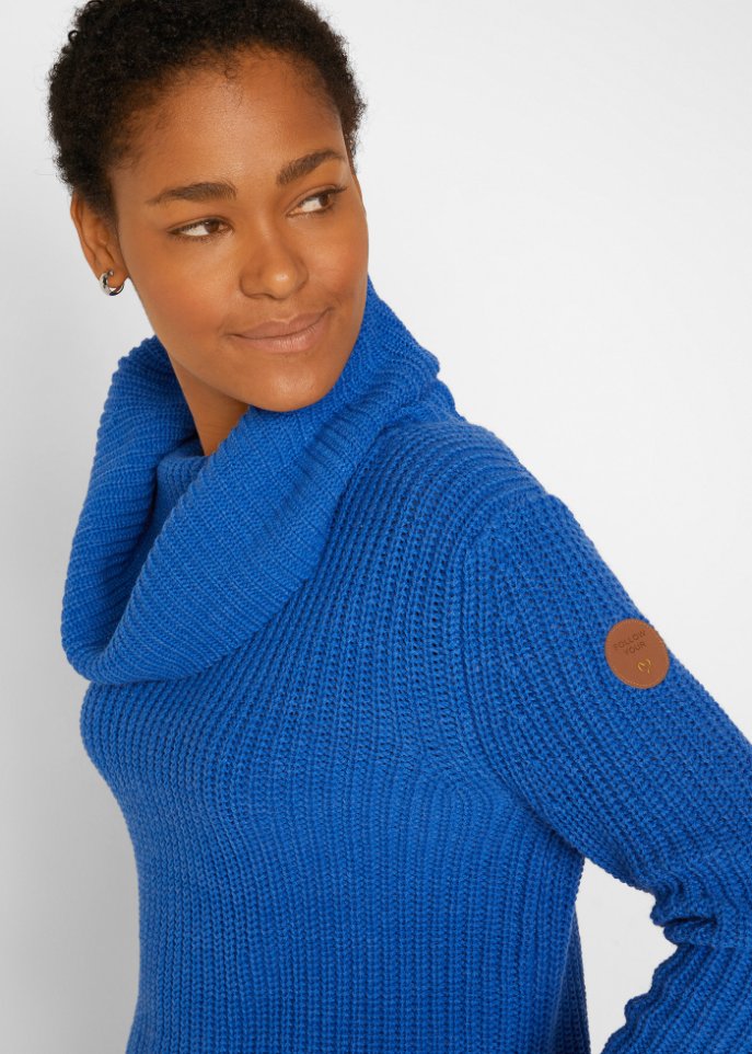 Grober Strickpullover mit weitem Kragen
