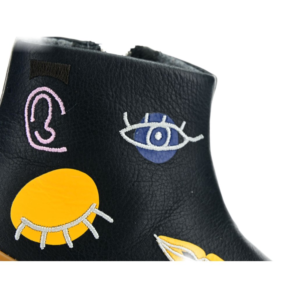 Camper Peu Cami TWS Sella Negro Surreal Face Black (K900216-003) schwarze Barfuß-Stiefeletten