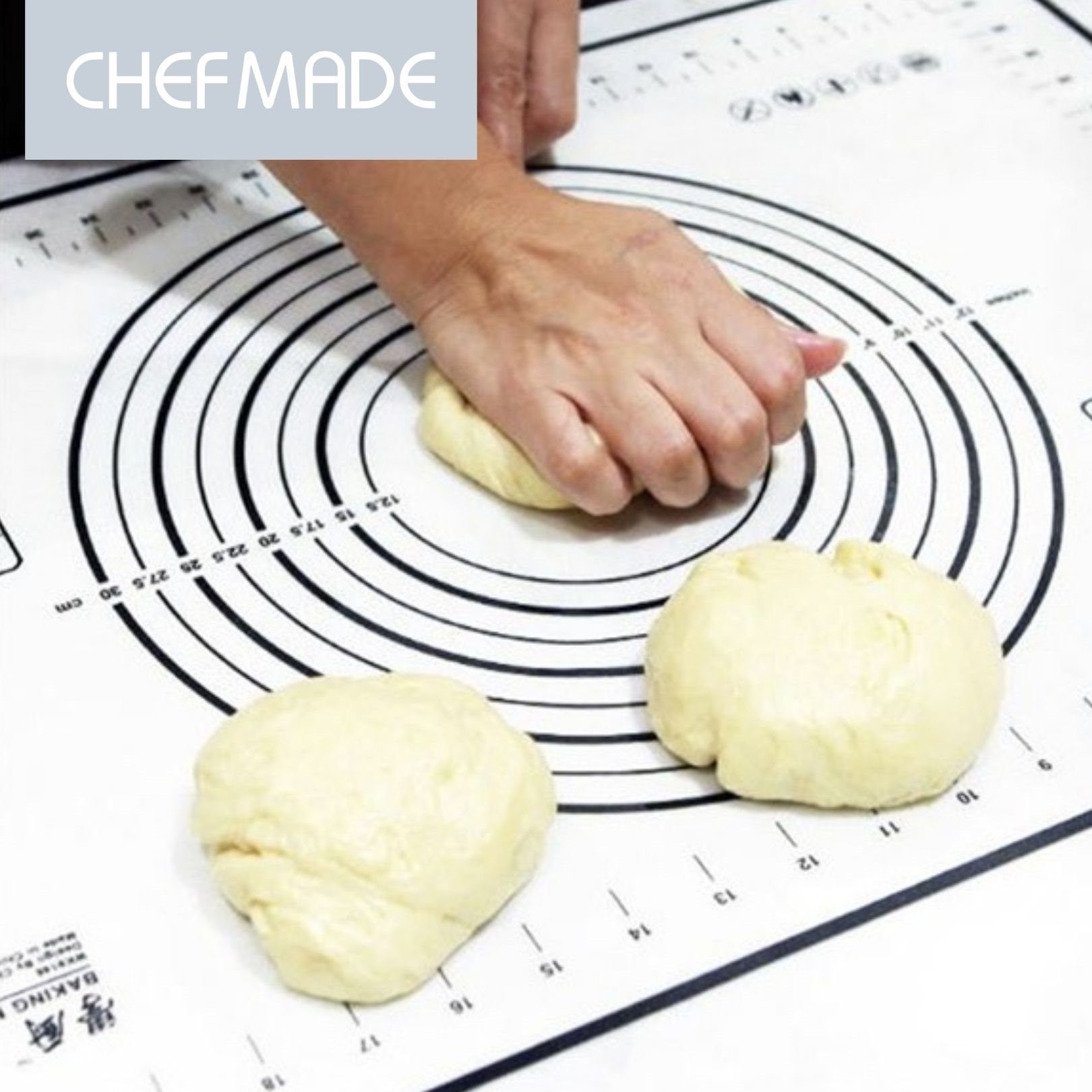 Chefmade Backmatte Ausrollmatte für Teig mit Messskalen, antihaft, lebensmittelechtes Silikon (CHEFMADE, 60cm rechteckige Backmatte, 600x400mm, Silikon-Backmatte, Backmatte, Backunterlage, antihaft, Backzubehör, 1-tlg., Premium), Backmatte Silikon -