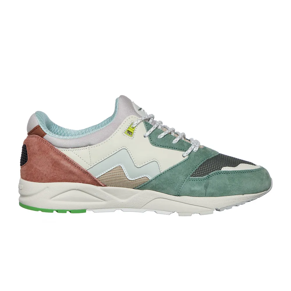 Karhu Aria 95 F803113 / braun