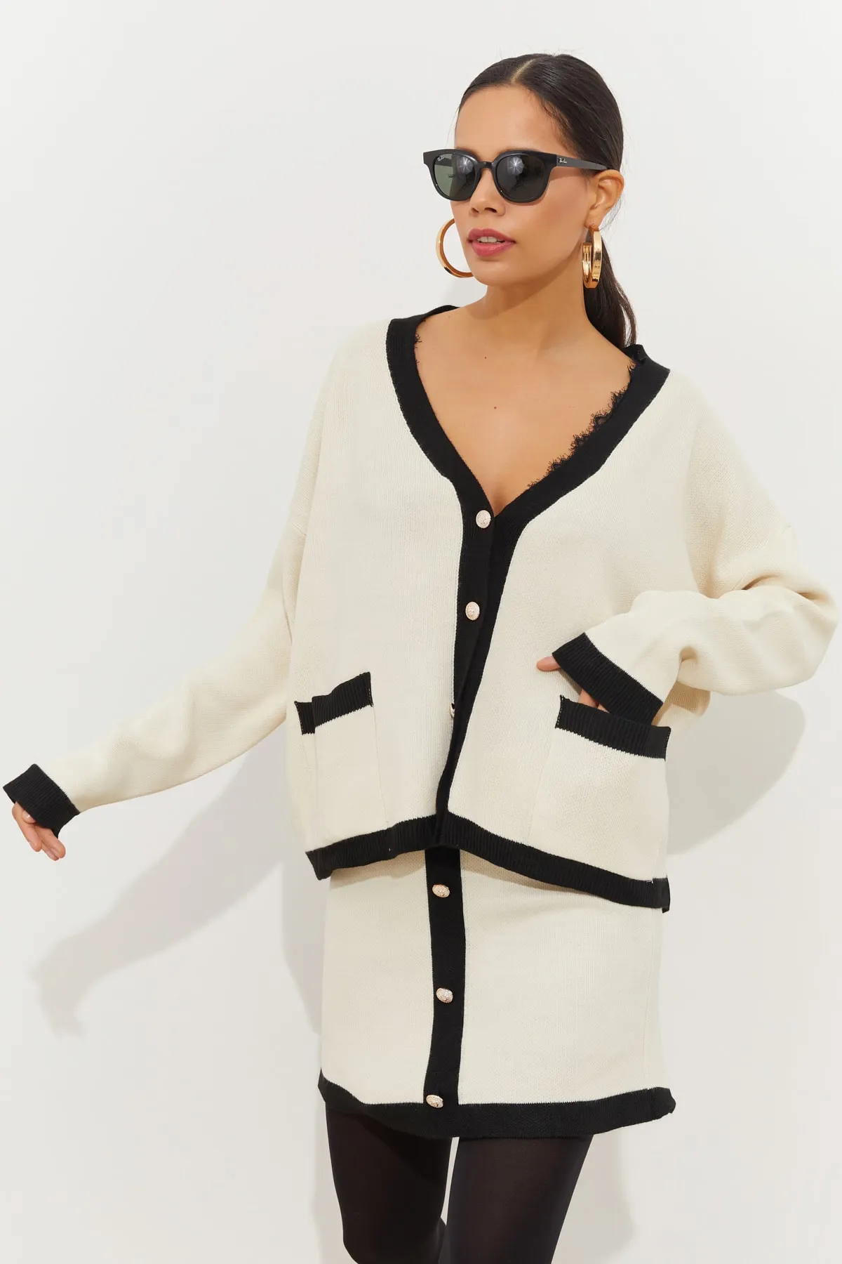 Cool & Sexy  Damen Set aus Strickrock und Unterteil in Vanille KZ2421