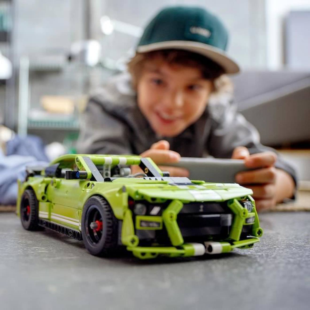 LEGO 42138 Technic Ford Mustang Shelby GT500, Maquette de Voiture de Course, Jouet à Construire, pour Garçons et Filles Dès 9 Ans vert