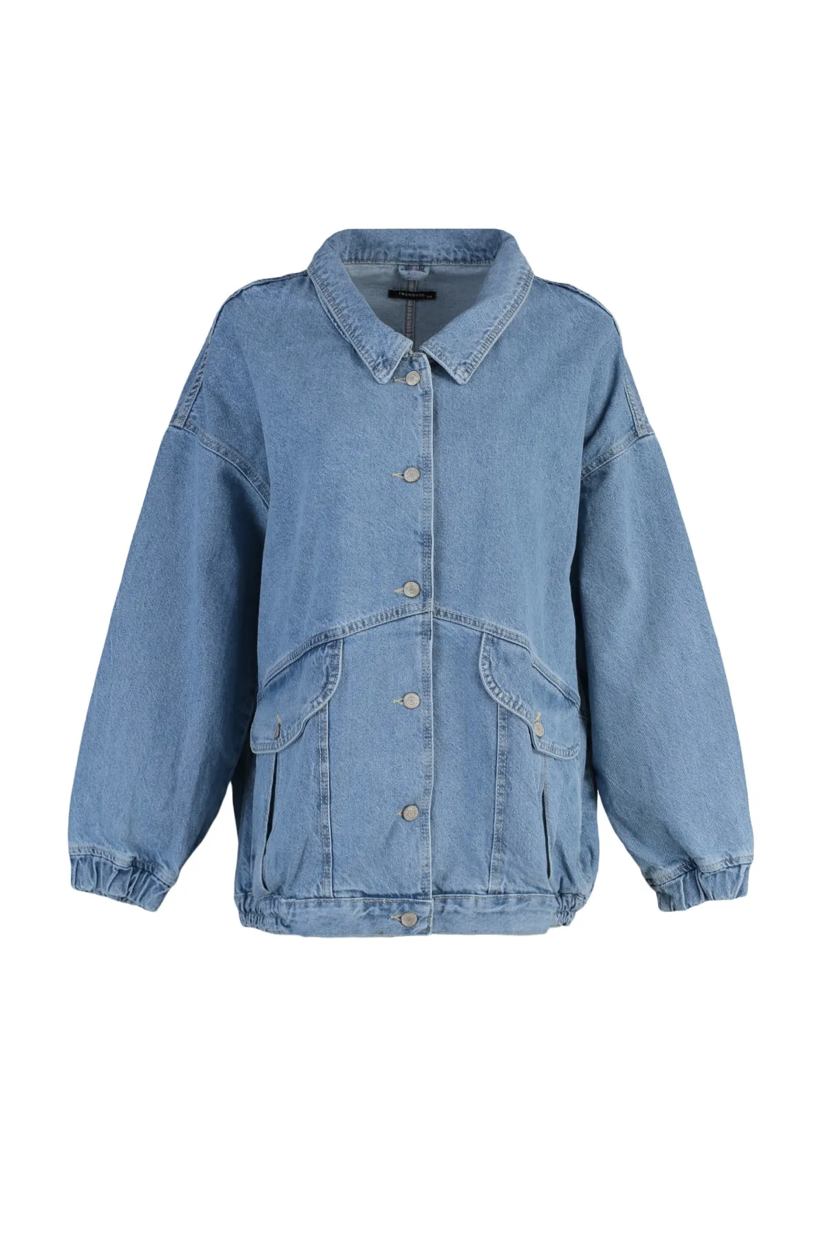Trendyol Collection  Blaue Oversize-Jeansjacke mit Taschendetail TWOSS21CE0289