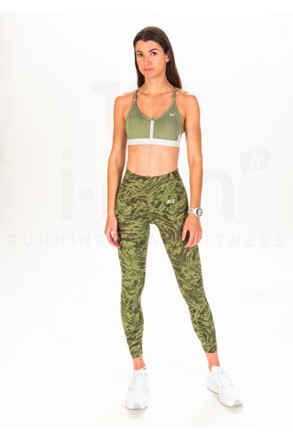 Nike One Icon Clash W
