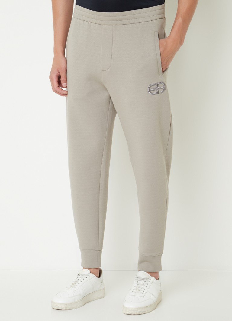 Pantaloni de jogging corti affusolati di Emporio Armani cu logo