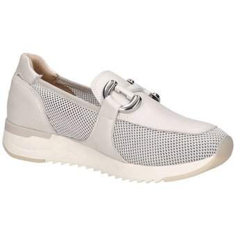 Caprice Slipper in beige
