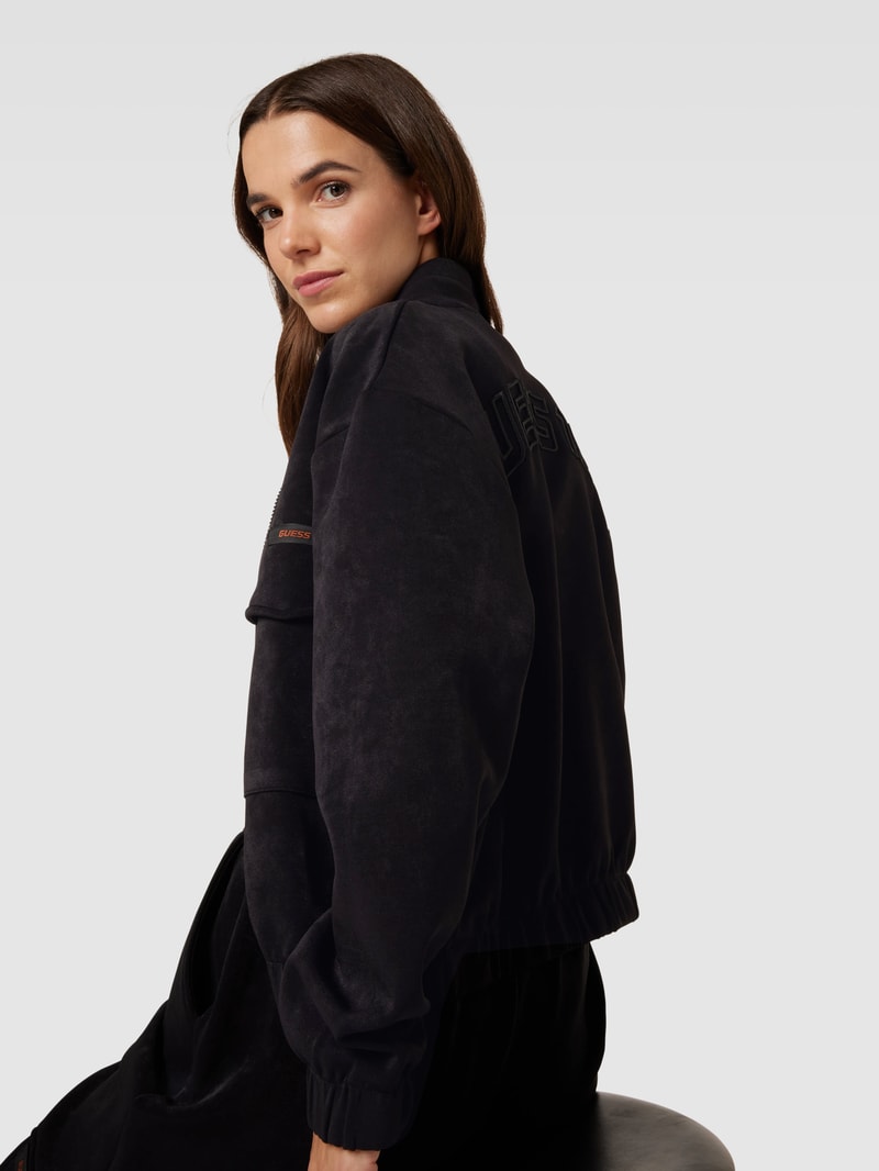 Sweatjacke mit Cargotaschen Modell 'EUPHEMIA' in schwarz