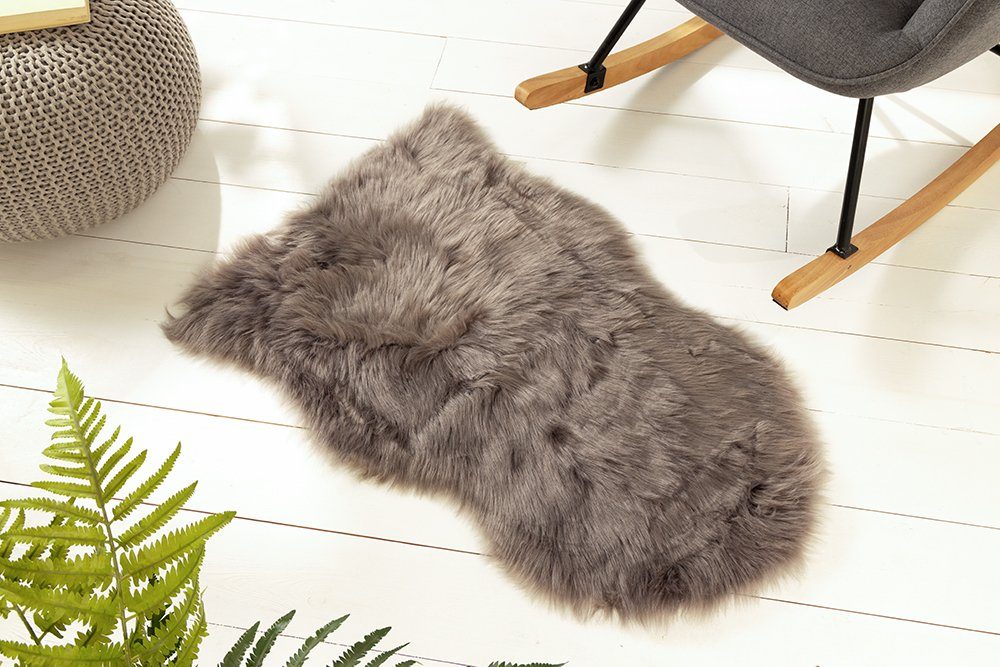 Fellteppich DOLLY 85x50cm grau, riess-ambiente, oval, Wohnzimmer · Faux-Fur · Kunstfell · Schlafzimmer