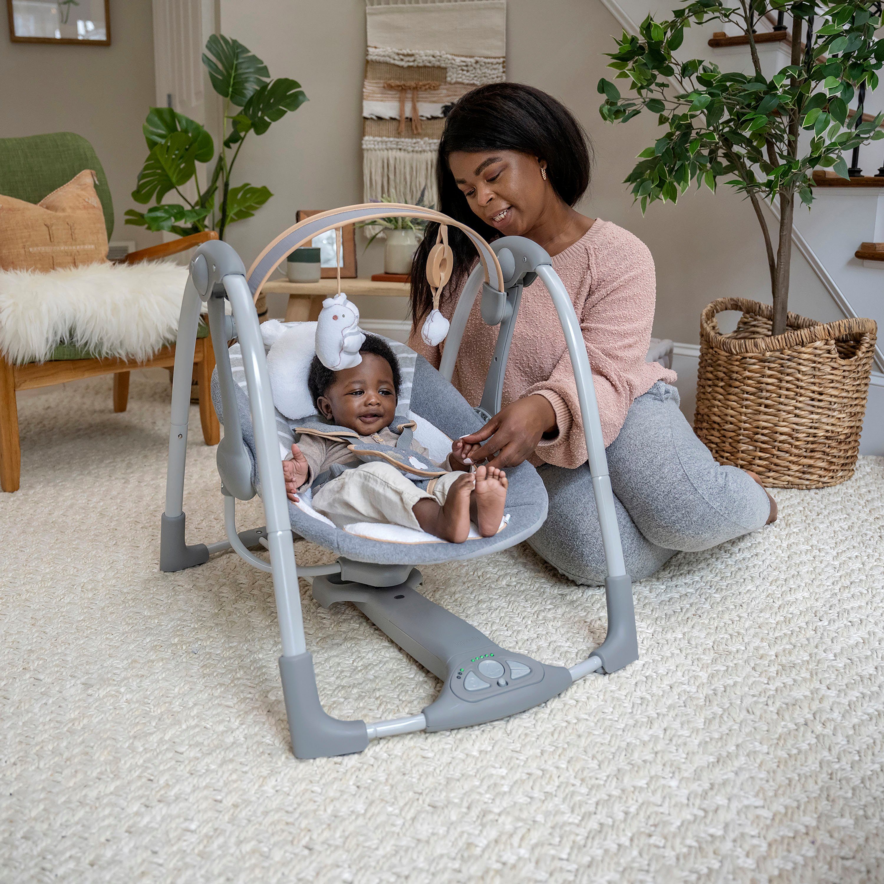 ingenuity Babyschaukel Swing'n' Go, Bella Teddy, tragbar