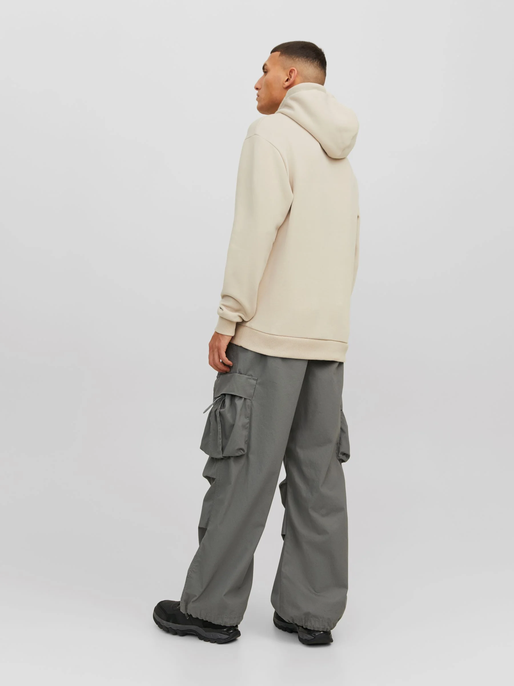 Sudadera con capucha Jack & Jones JJEBRADLEY
