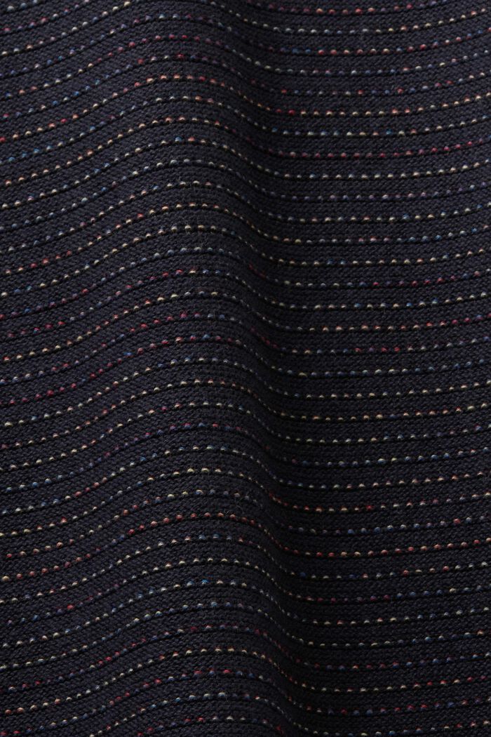 Strickpullover mit halbem Zipper und Streifen