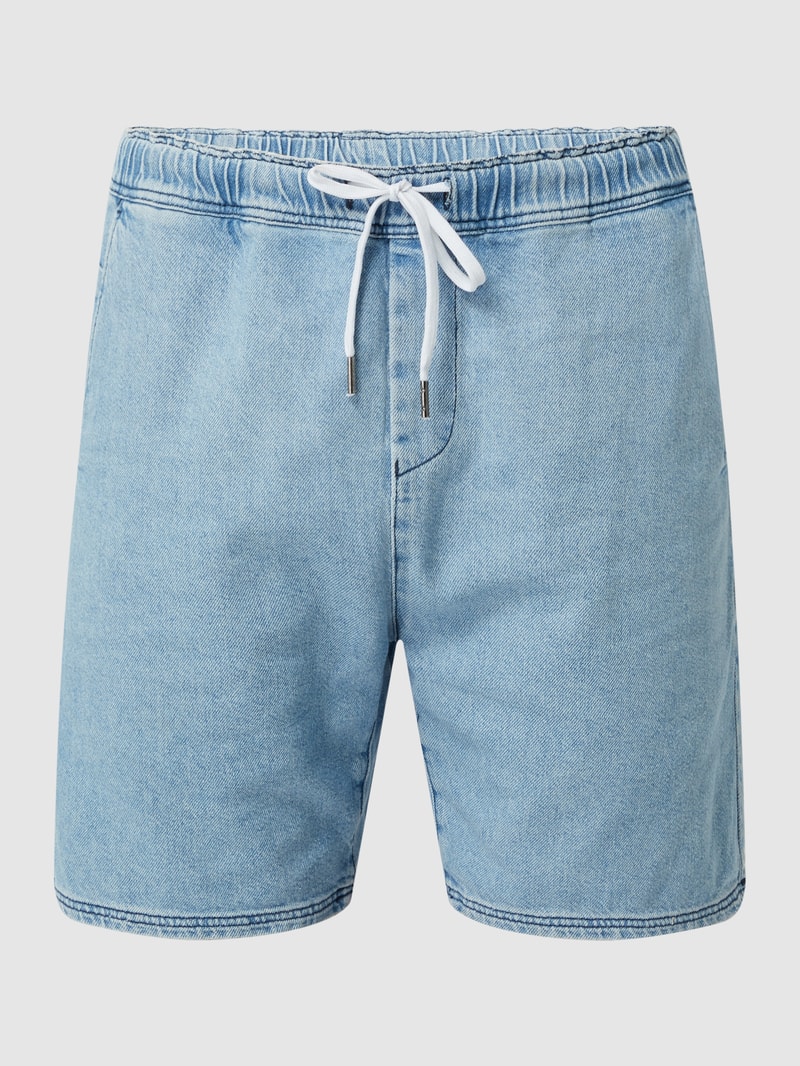 Shorts aus Denim in hellblau