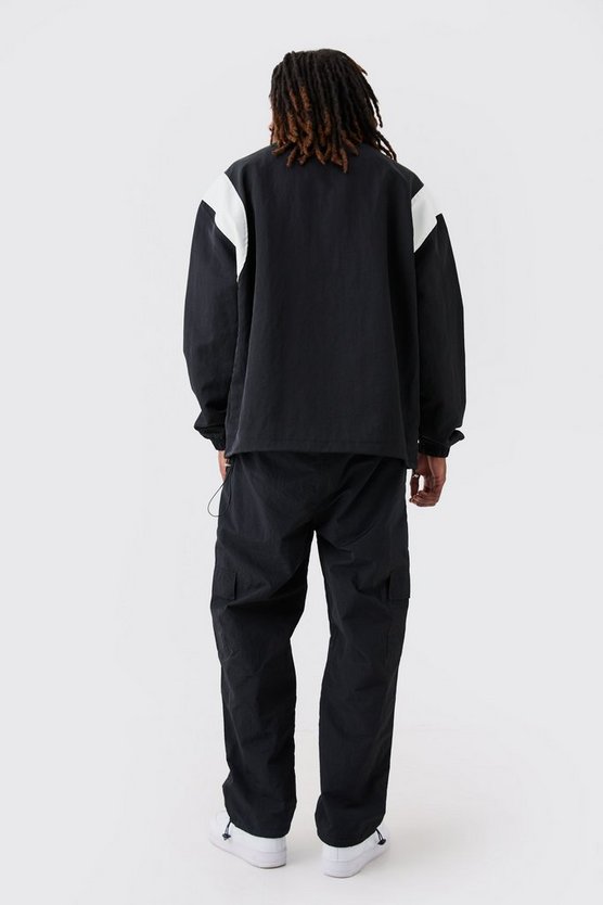Oversize Nylon-Jacke mit PU-Einsatz