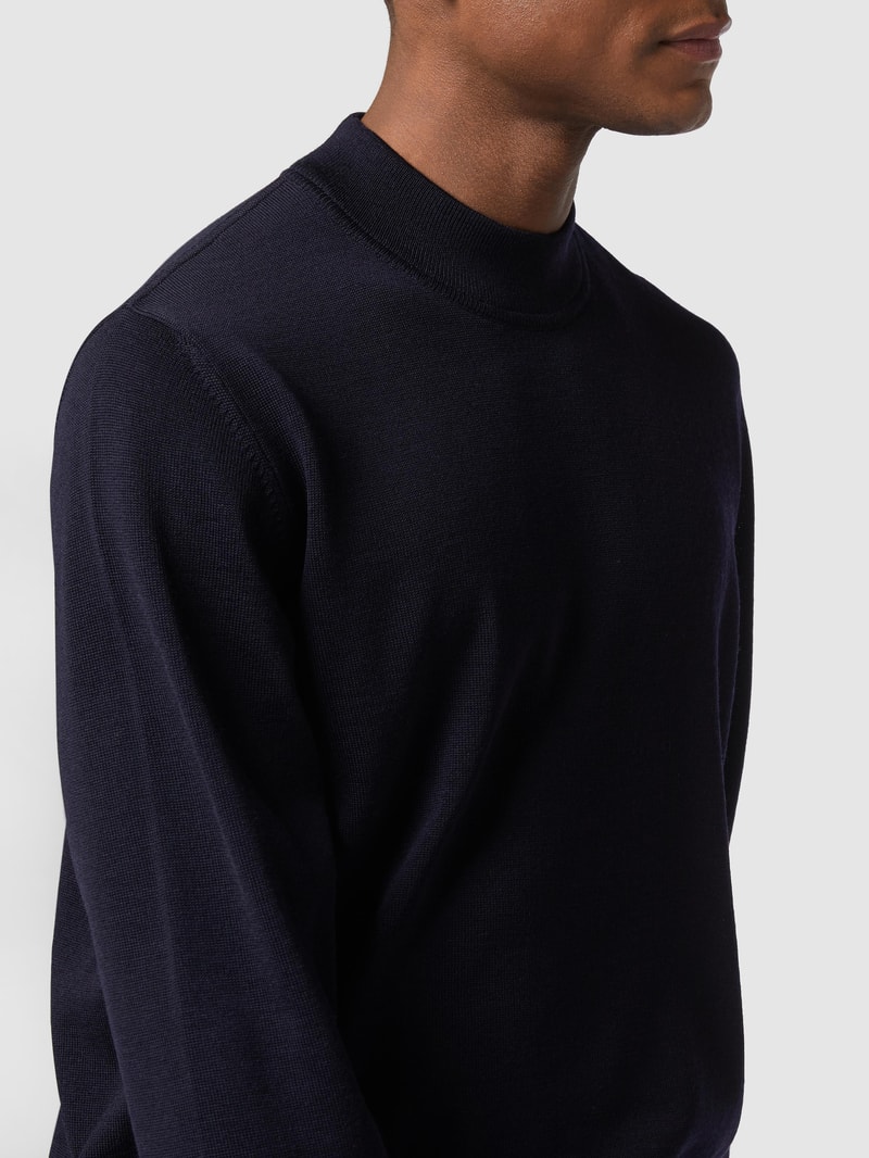 Pullover aus Merinowolle mit Stehkragen in marineblau