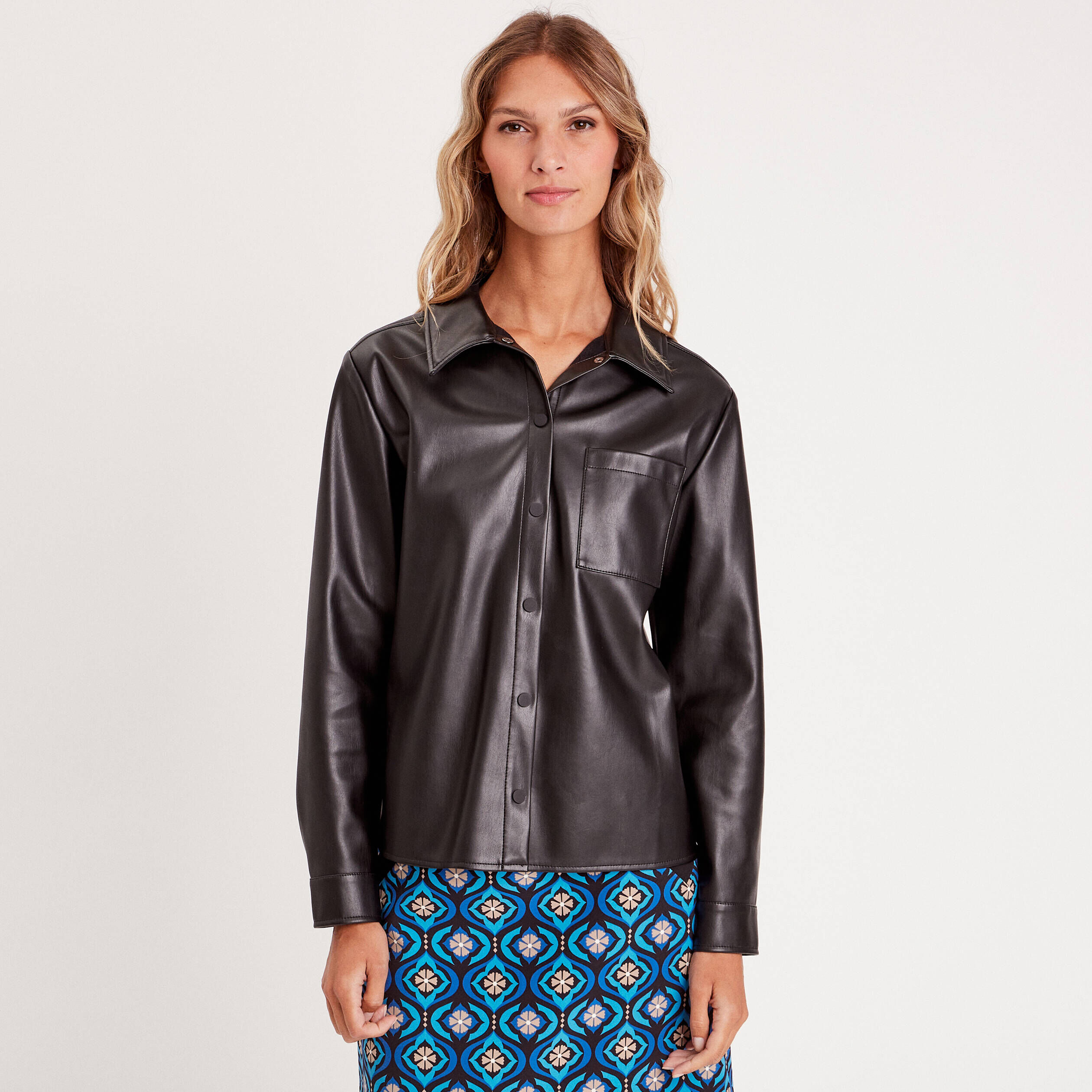 Surchemise simili cuir noir femme | Cache Cache