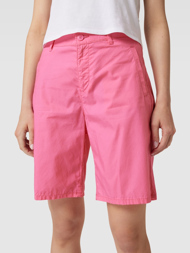 Chinoshorts mit seitlichen Eingrifftaschen in pink
