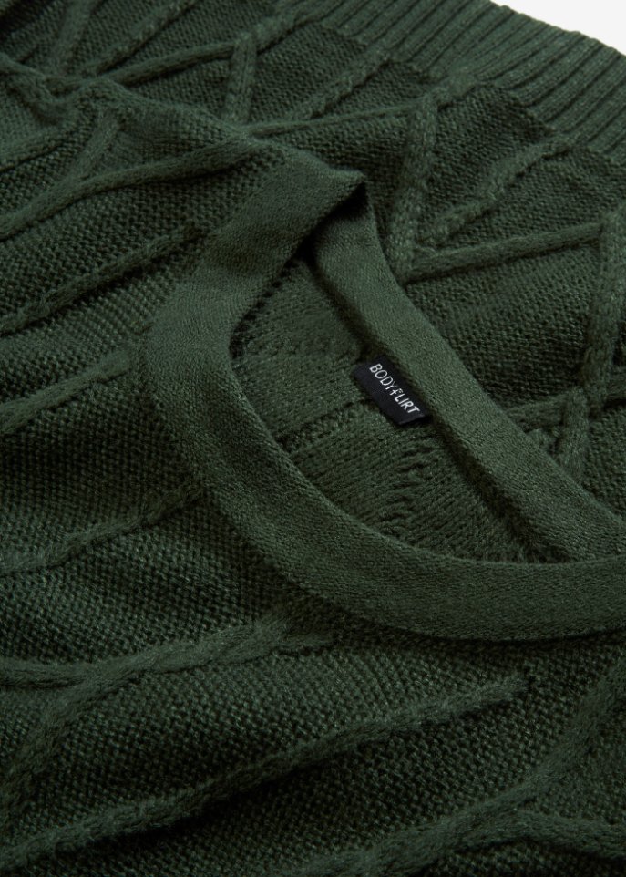 Strickkleid mit Zopfmuster