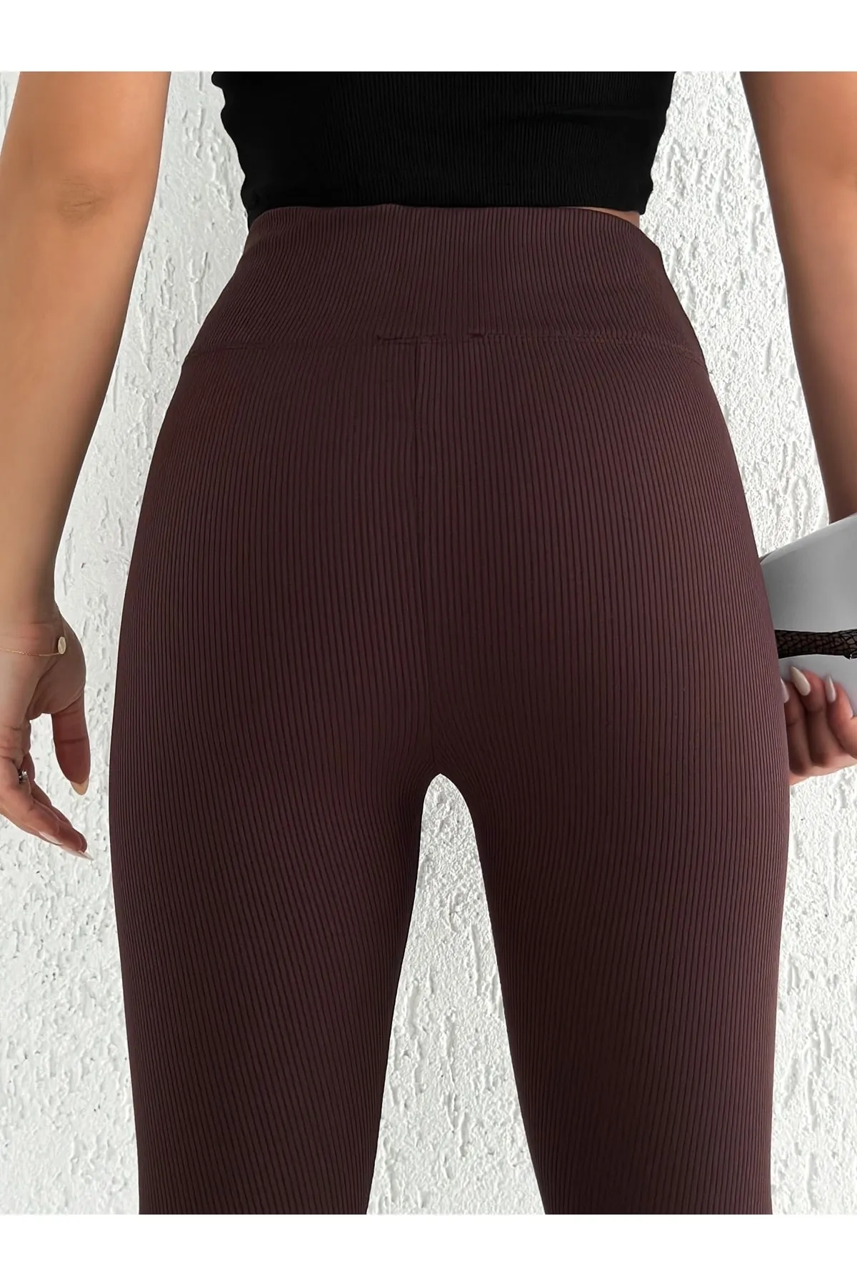 BEJNA  Gerippte Damen-Strumpfhose aus braunem Fleece mit hoher Taille
