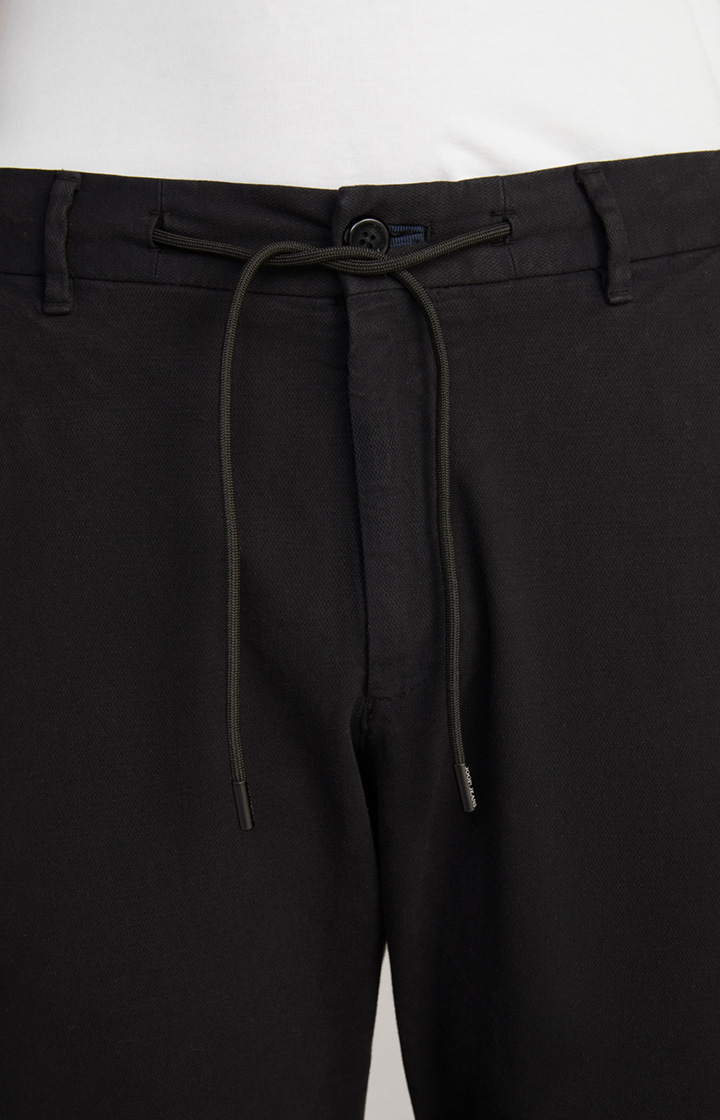 Chino Maxton in Schwarz