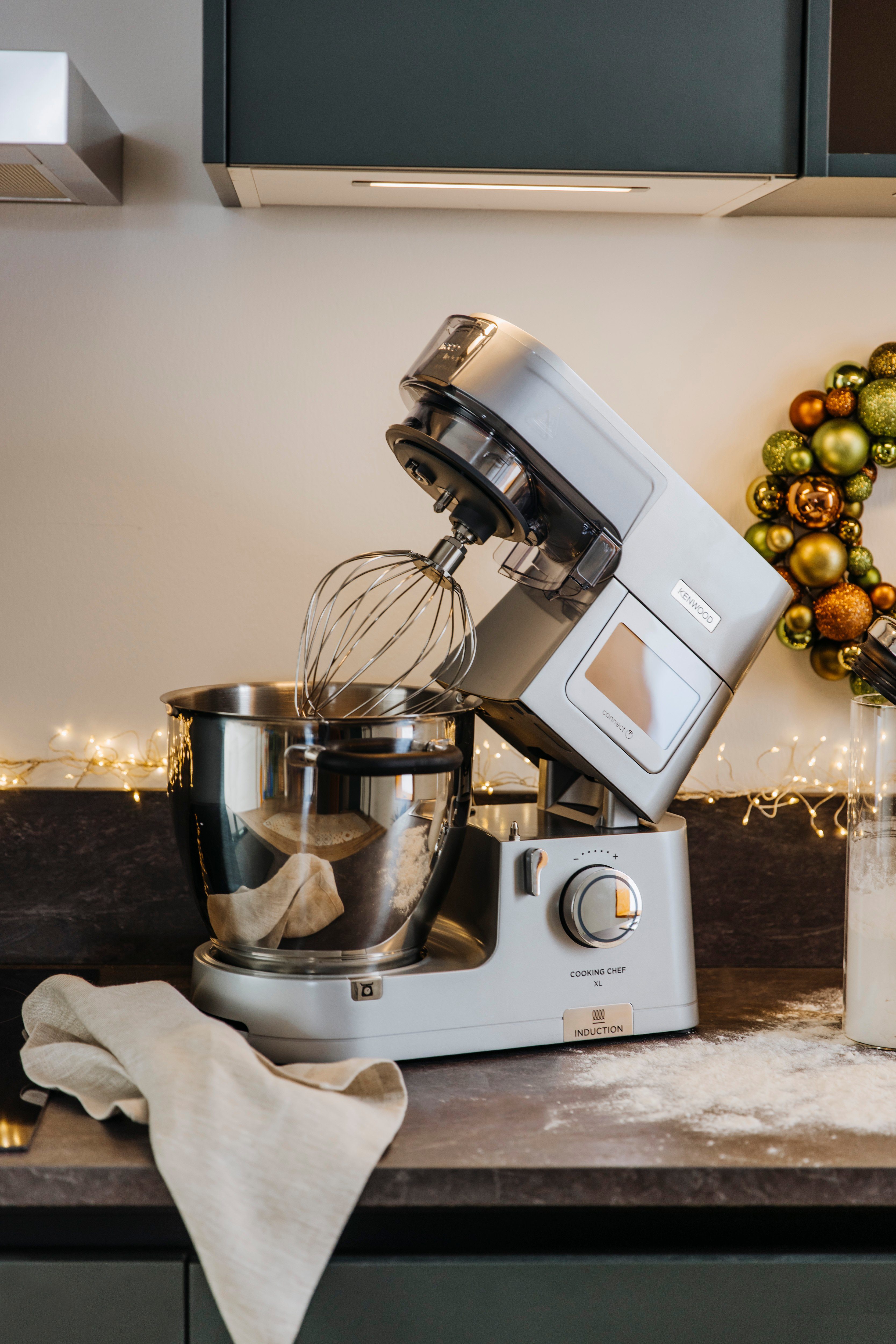 KENWOOD Küchenmaschine mit Kochfunktion Cooking Chef XL KCL95.424SI, 1500 W, 6,7 l Schüssel, mit integrierter Waage und umfangreichem Zubehör