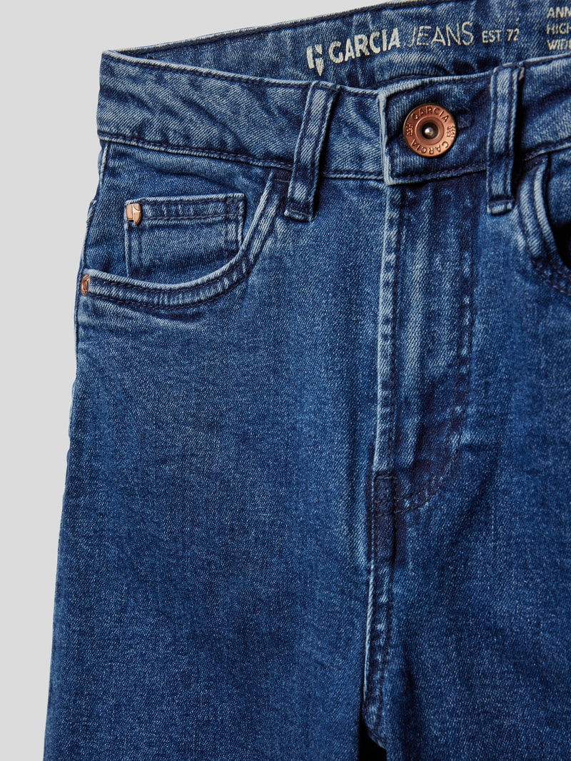 Wide Leg Jeans mit französischen Eingrifftaschen Modell 'ANEMAY' in jeans