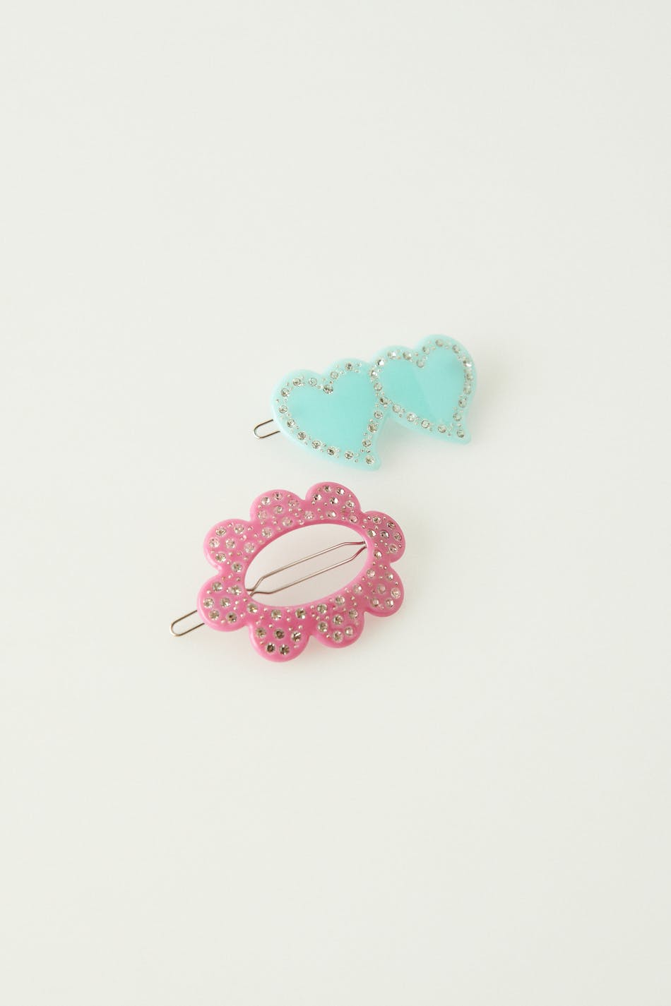 Isa hair pins