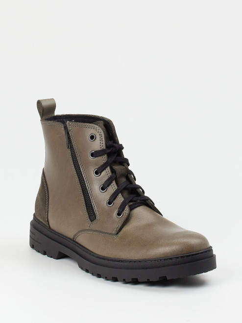 Boots-47012490513 Ralph Harrison Country