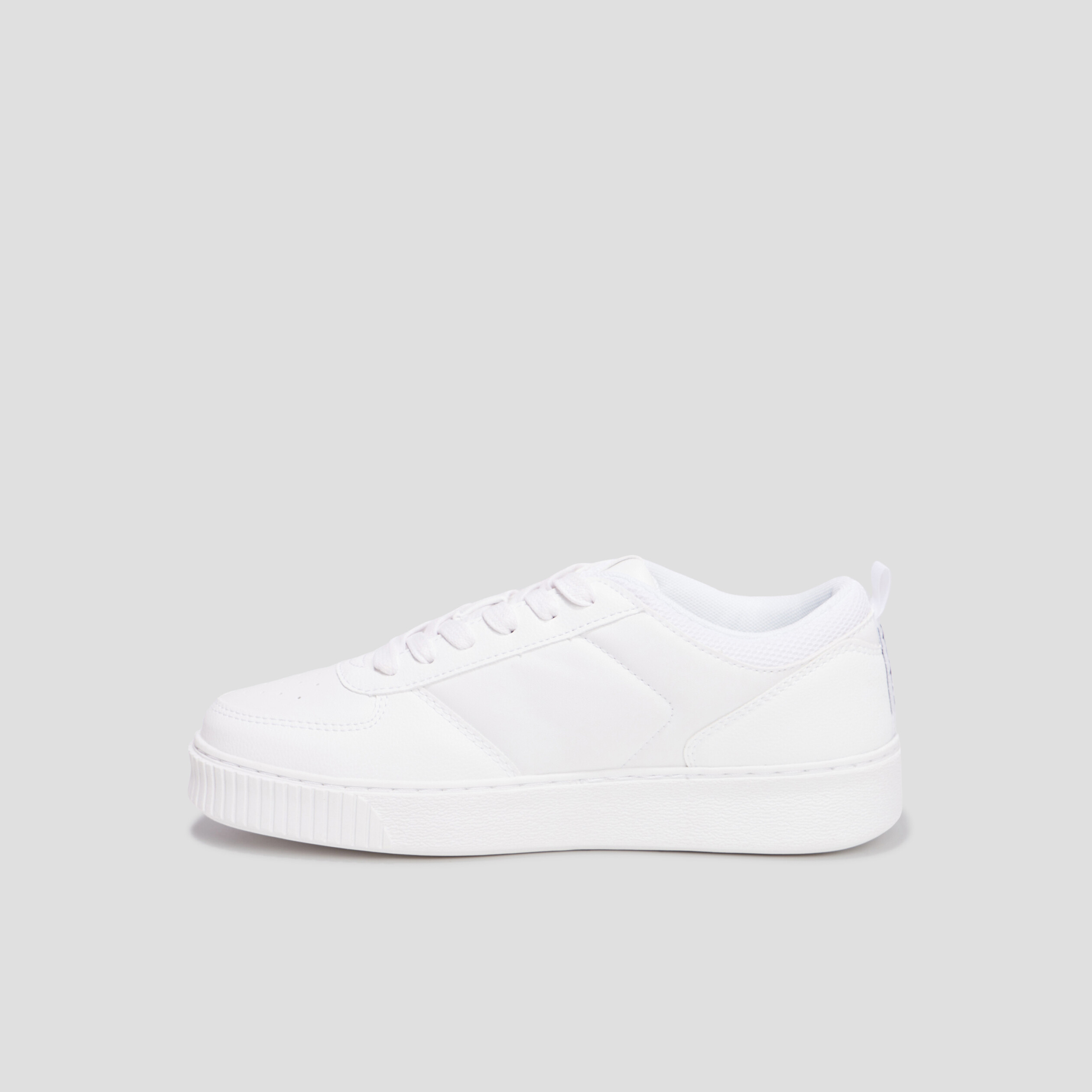 Tennis basses à lacets Kickers Style blanc femme | La Halle