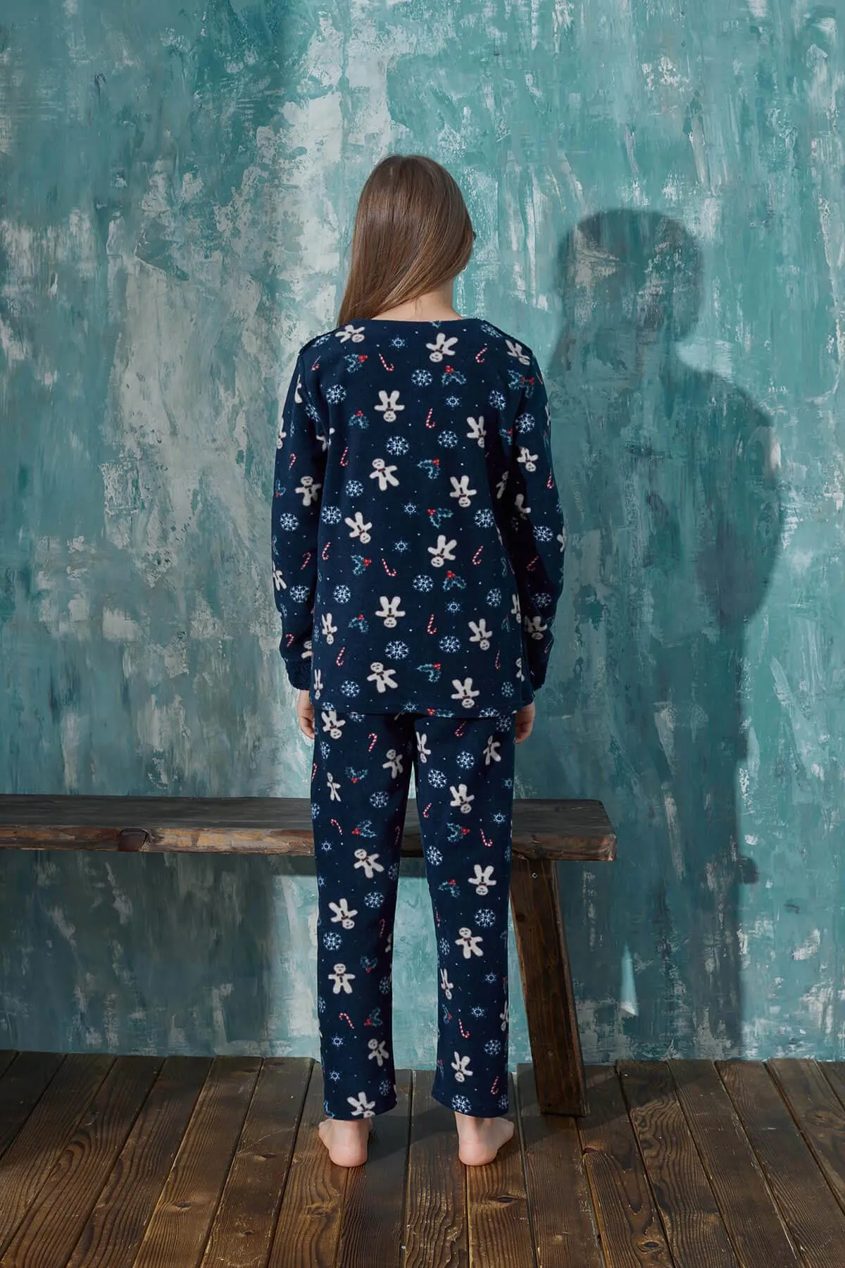 Pijamaevi  Marineblauer Wonderland-Plüsch-Mutter-Tochter-Familienpyjama – Mädchen-Set