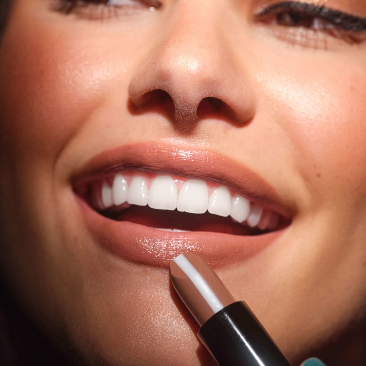 Lippenstift Hydra Care 44 Nude Oasis, 3,5 g