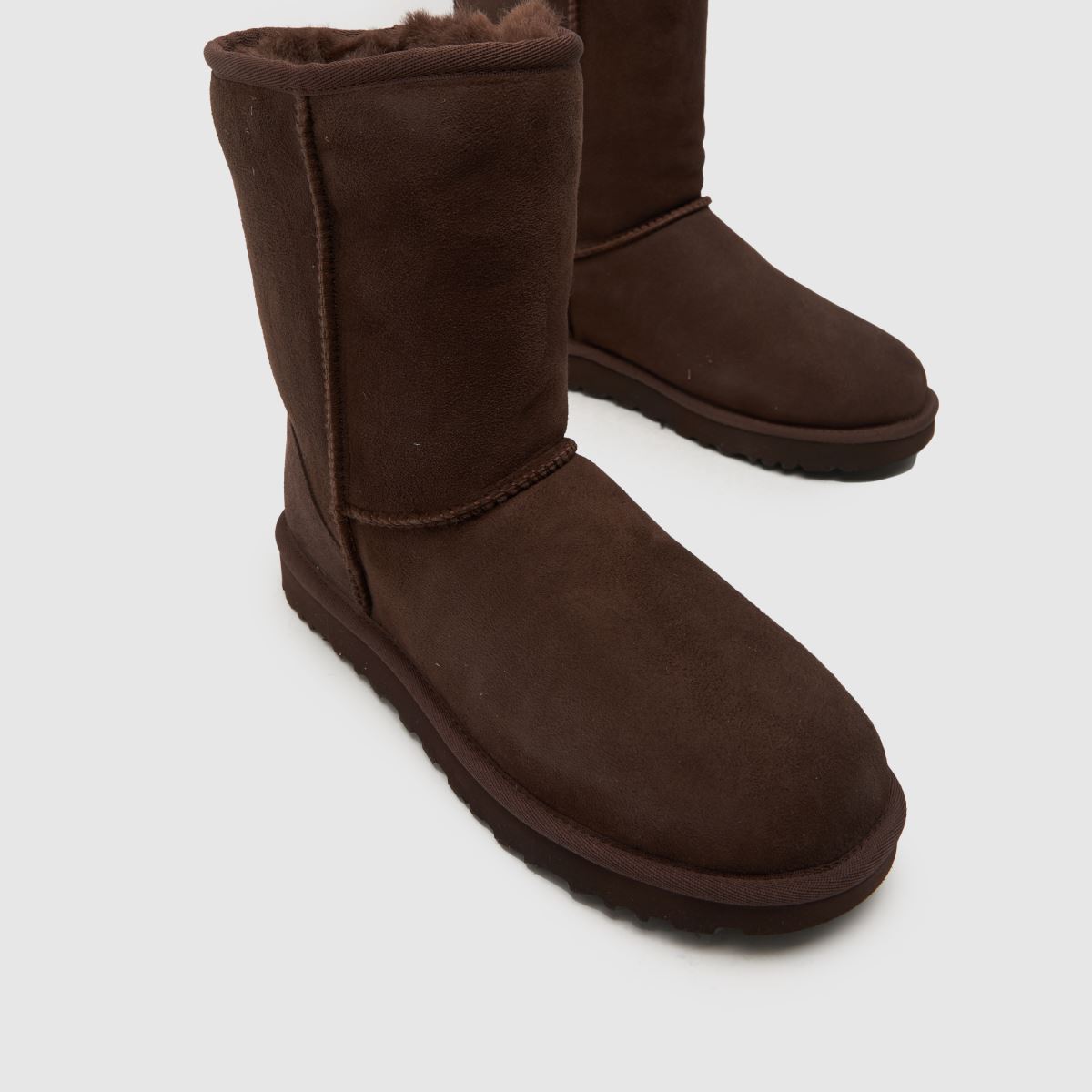 UGG Classic Short II csizma égetett cédrus színben