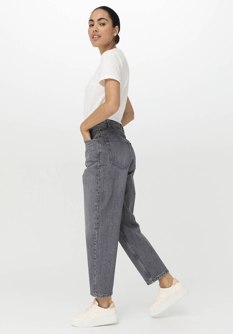 Jeans NELE Mid Rise Barrel Leg aus Bio-Denim