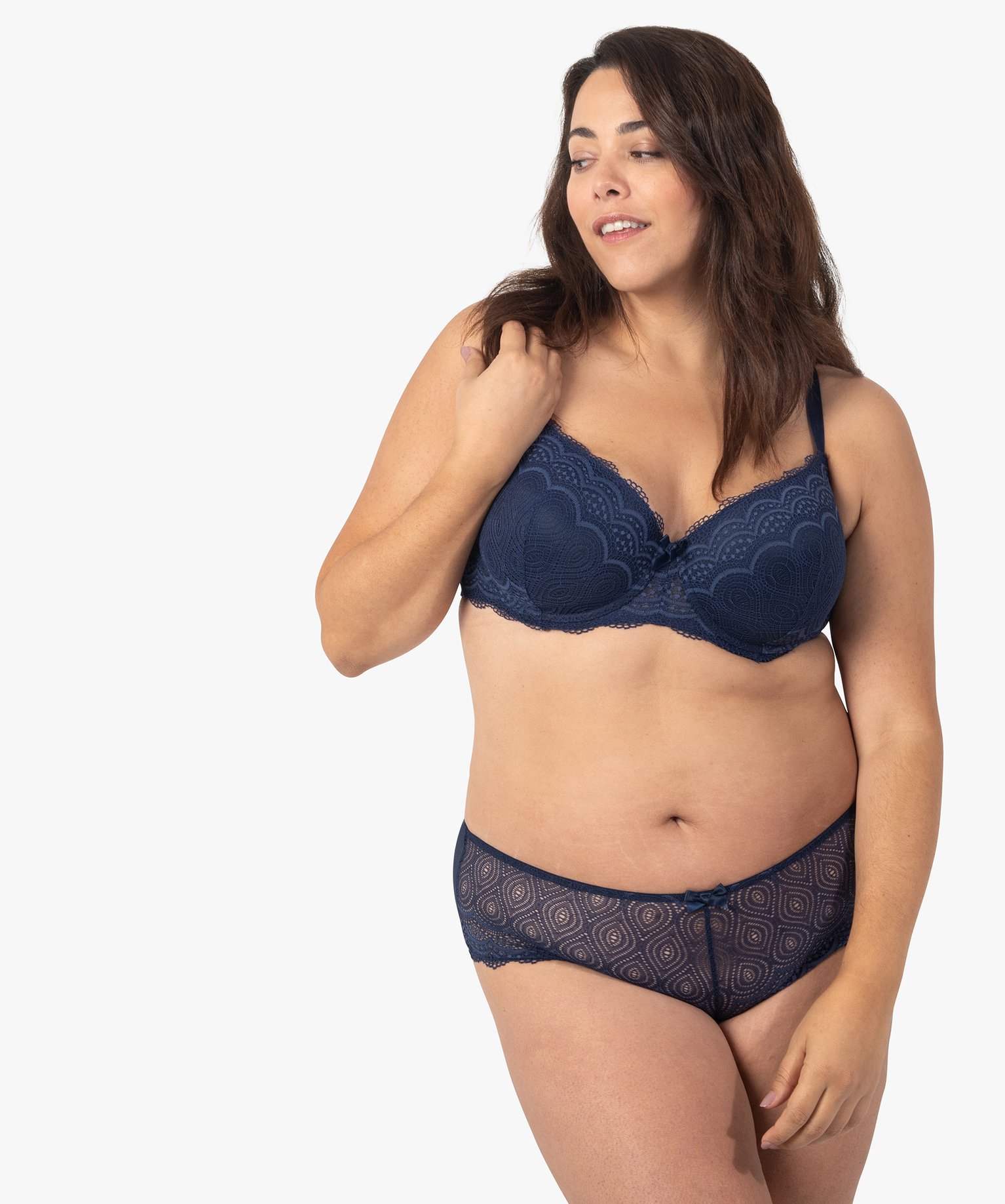 Soutien-gorge grande taille à armatures et coques fines marine | GEMO