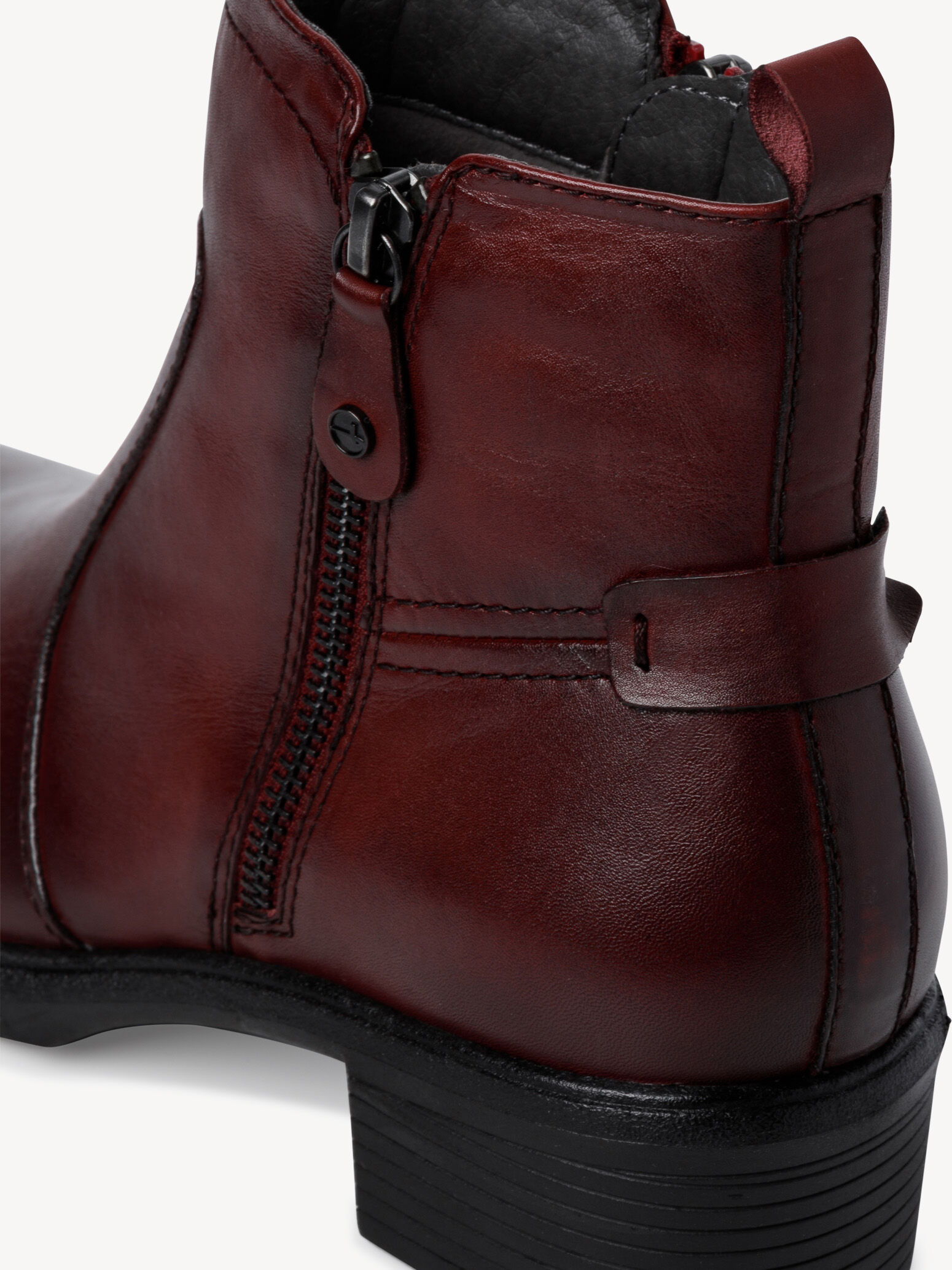 Bottine en cuir - rouge