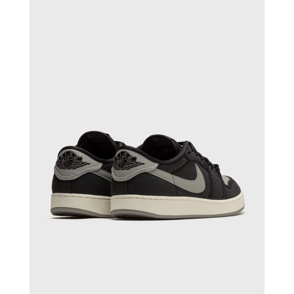 NIKE JORDAN 1 KO Low DX4981 002 / schwarz