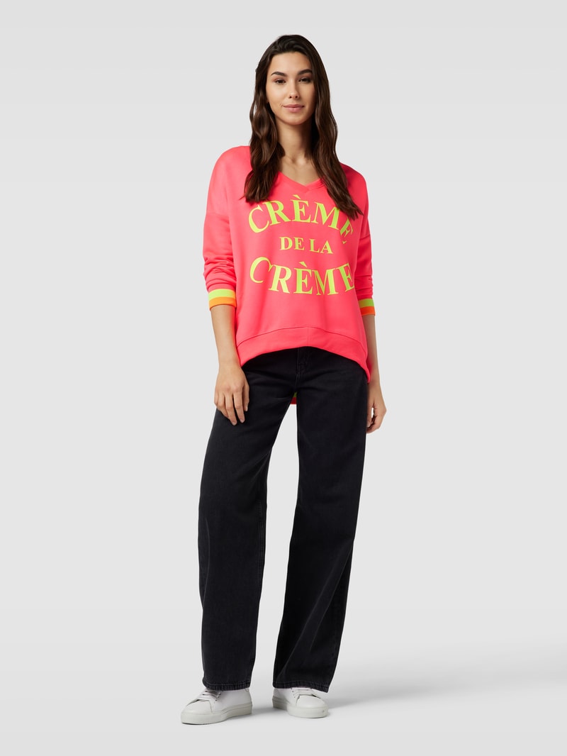 Sweatshirt mit V-Ausschnitt Modell 'Creme de la Creme' in pink