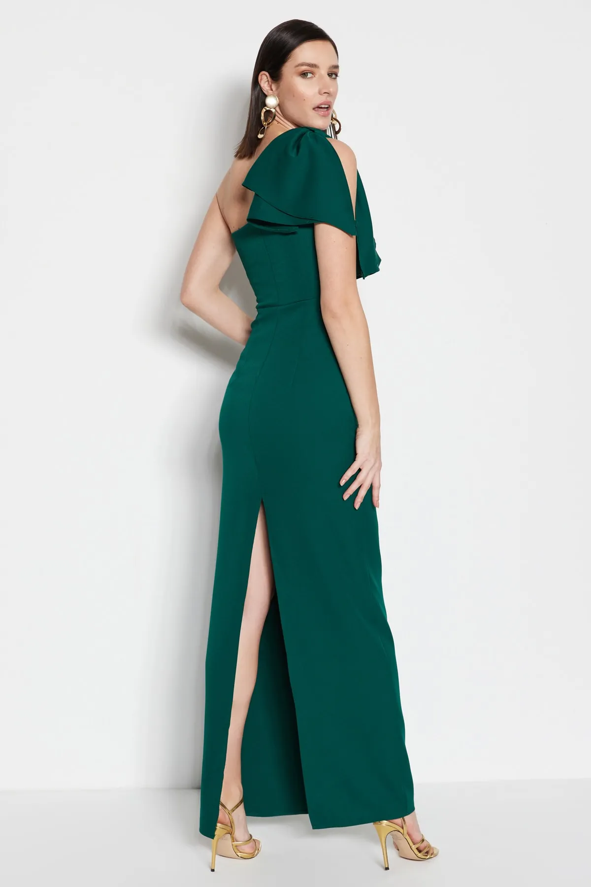 Trendyol Collection  Smaragdgrünes langes Abendkleid mit Taillenöffnung/Skater-Muster TPRSS23AE00095