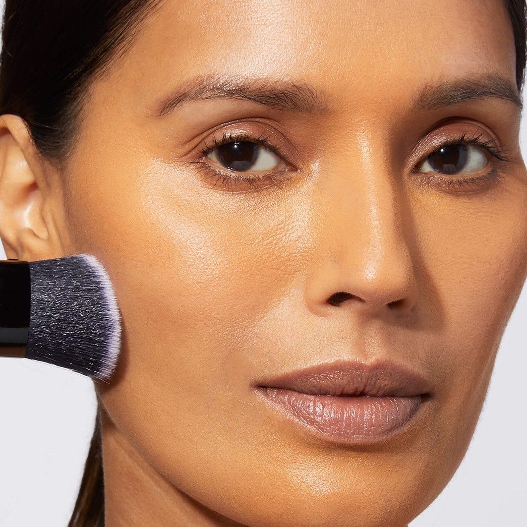 Angled Kabuki Brush