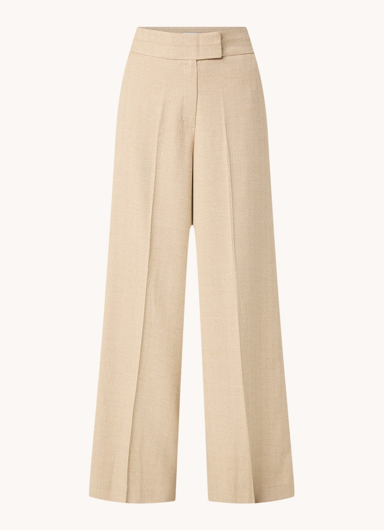 Pantaloni cu talie înaltă, cu croială largă și cute călcate, de la Aaiko Nore.