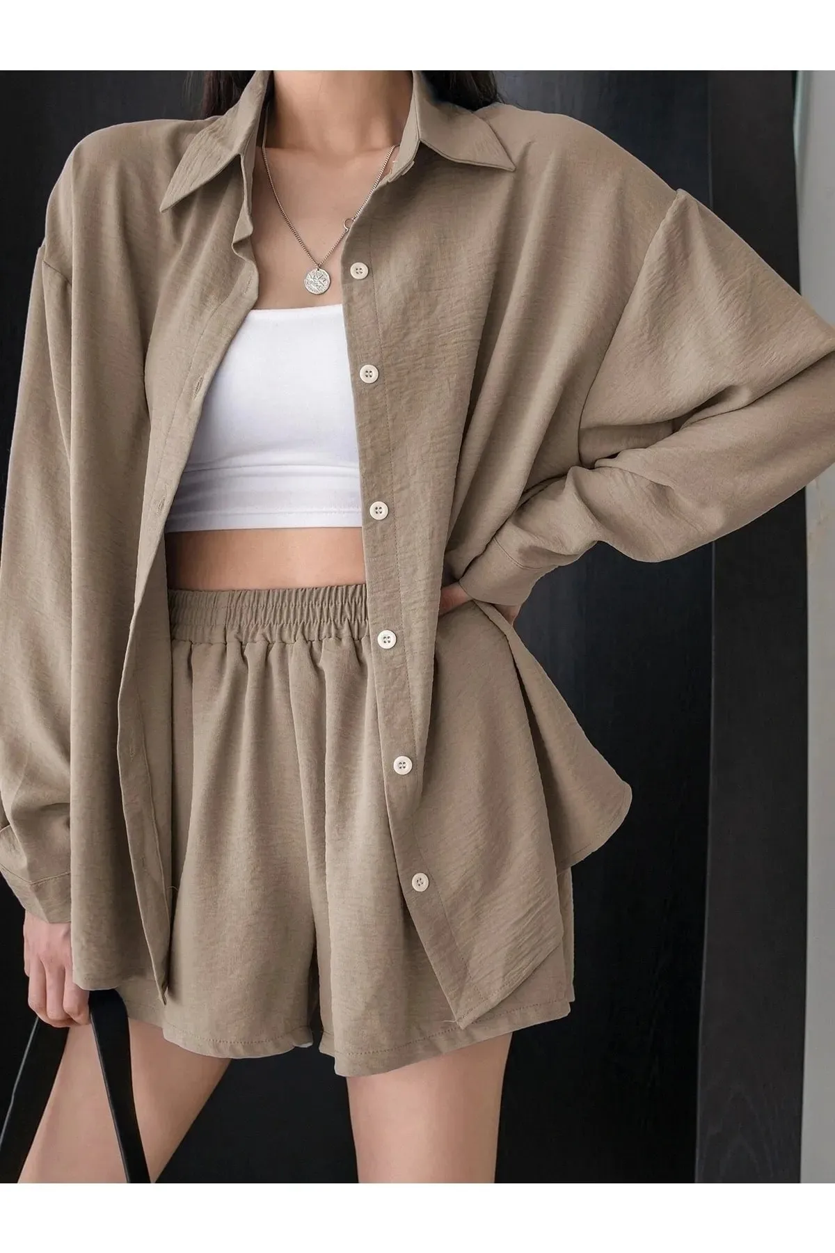 Know  Damen-Anzug in Nerzbeige mit Aerobin-Unterteil, Hemd und Shorts, Übergröße