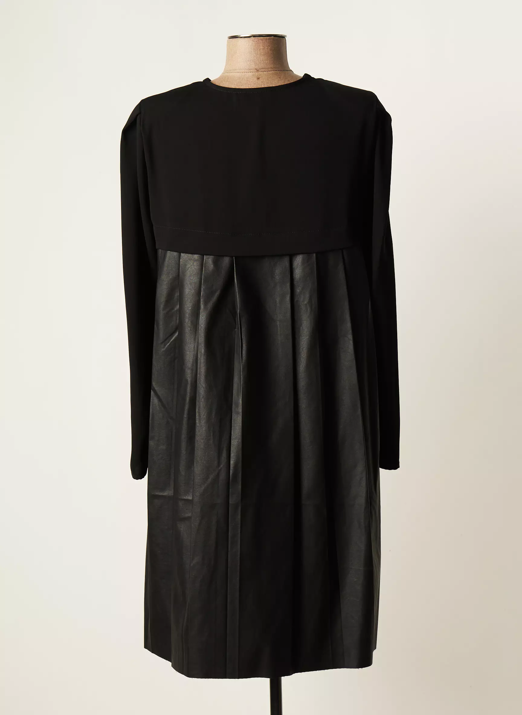 Fuego Woman Robes Mi Longues Femme couleur noir