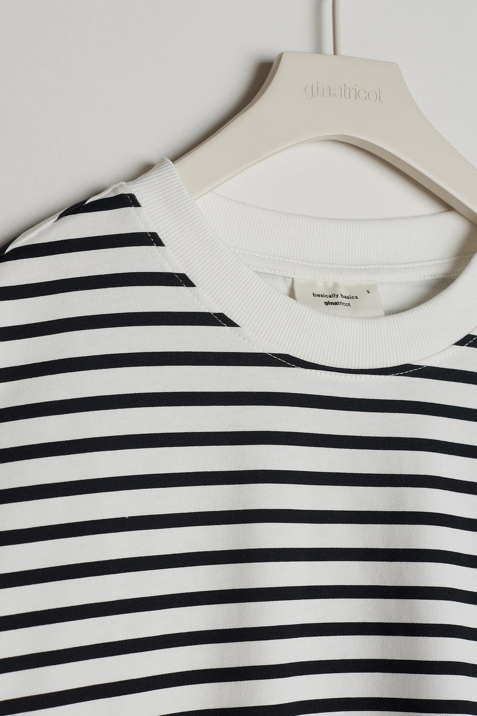 Basic long sleeve tee