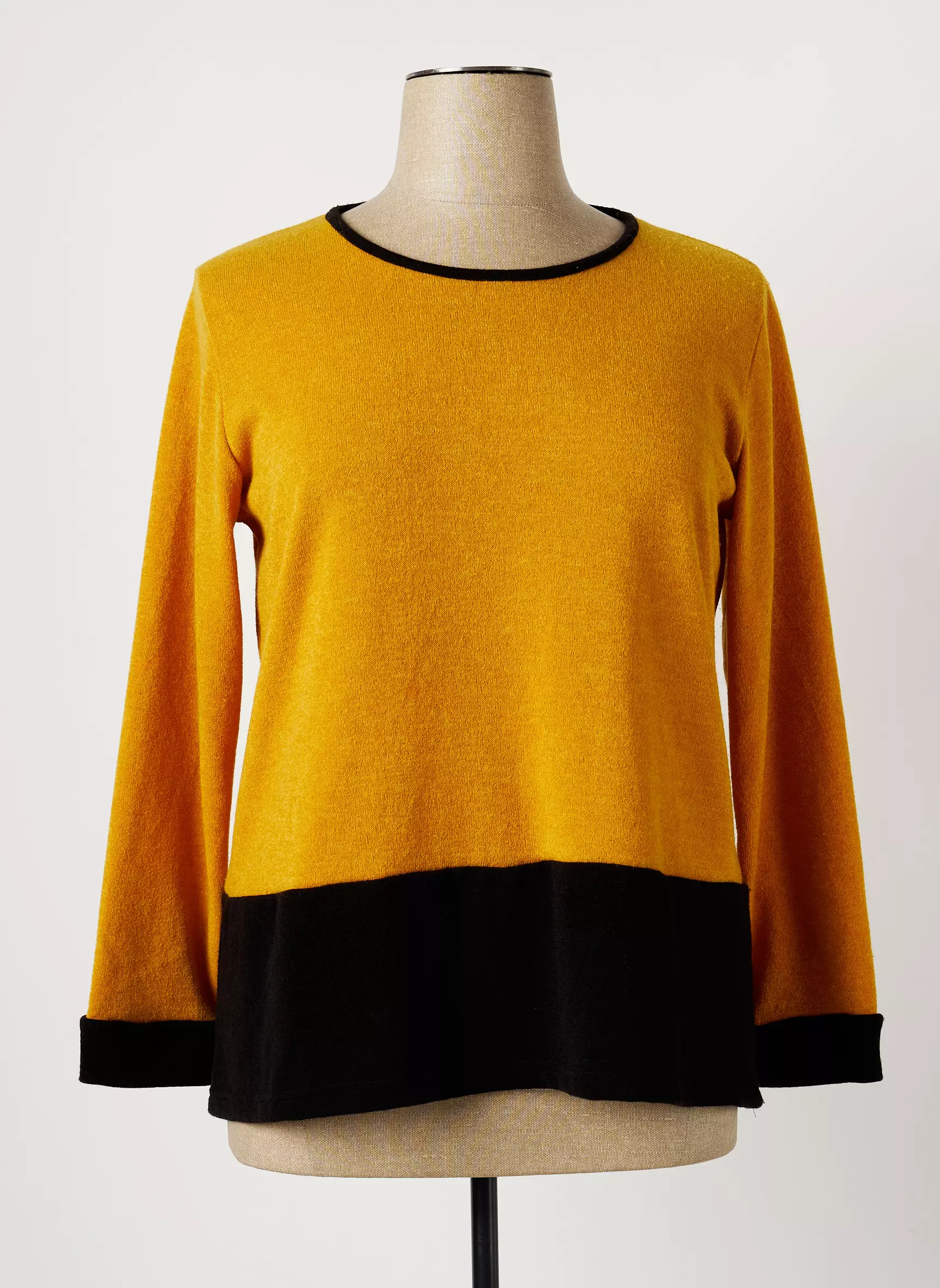 Quatre Vingt Jours Pulls Femme couleur jaune